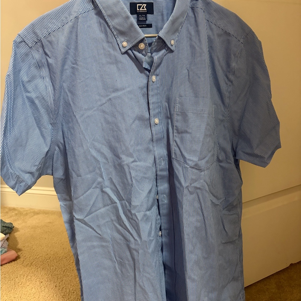 Cutter & Buck Men's Light Blue Striped Button Down Shirt